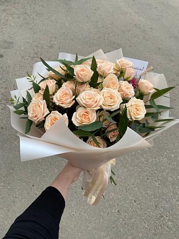 Букет Кремовые розы Латте в Мигулинской